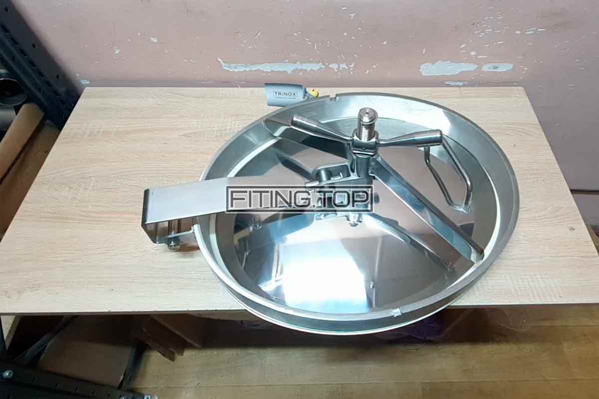 Люк нержавіючий овальний 410х510 (відкривається всередину) Люк нержавіючий овальний 410х510 (відкривається всередину)